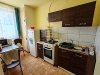 Debrecen Lakás (panel)