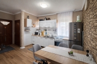 Baja Lakás (téglaépítésű)