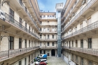Budapest VI. kerület Lakás (téglaépítésű)