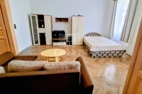 Budapest VI. kerület Lakás (téglaépítésű)