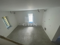 Szeged Lakás (téglaépítésű)