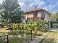 Eladó családi ház Budapest III. kerület, 155m2