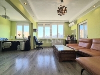 Budapest X. kerület Lakás (csúsztatott zsalu)