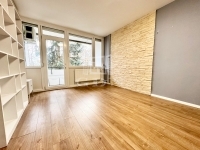 Budapest II. kerület Lakás (csúsztatott zsalu)