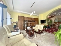 Tahitótfalu Családi ház