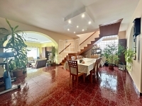 Tahitótfalu Családi ház