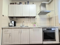 Budapest X. kerület Lakás (csúsztatott zsalu)