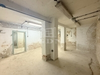 Gellénháza Raktár