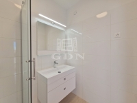 Zalaegerszeg Lakás (csúsztatott zsalu)