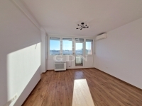 Zalaegerszeg Lakás (csúsztatott zsalu)