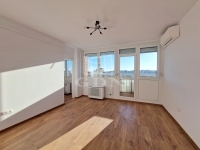 Zalaegerszeg Lakás (csúsztatott zsalu)