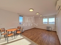 Zalaegerszeg Lakás (csúsztatott zsalu)