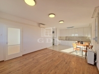 Zalaegerszeg Lakás (csúsztatott zsalu)