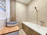 Zalaegerszeg Lakás (csúsztatott zsalu)