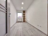 Zalaegerszeg Lakás (csúsztatott zsalu)