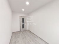 Zalaegerszeg Lakás (csúsztatott zsalu)