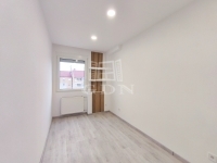 Zalaegerszeg Lakás (csúsztatott zsalu)