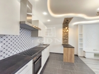 Zalaegerszeg Lakás (csúsztatott zsalu)