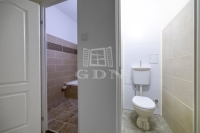 Budapest XVI. kerület Lakás (csúsztatott zsalu)