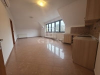 Veszprém Lakás (téglaépítésű)