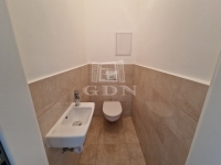 Hatvan Lakás (téglaépítésű)