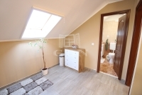 Üllő Lakás (téglaépítésű)