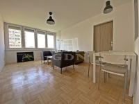 Budapest XIV. kerület Lakás (csúsztatott zsalu)