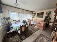 Taksony Családi ház