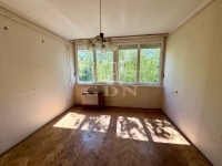 Vác Lakás (csúsztatott zsalu)