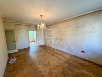 Vác Lakás (csúsztatott zsalu)