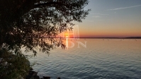 Balatonkeresztúr Telek